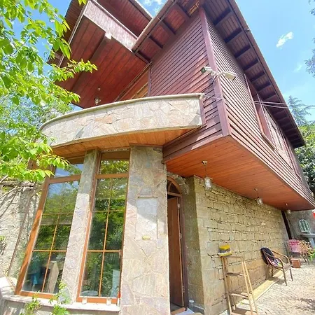Mountain House Hotel 4*