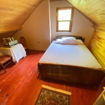 Mountain House Hotel